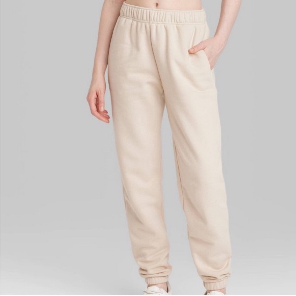 Women's Cream Jogger Pants